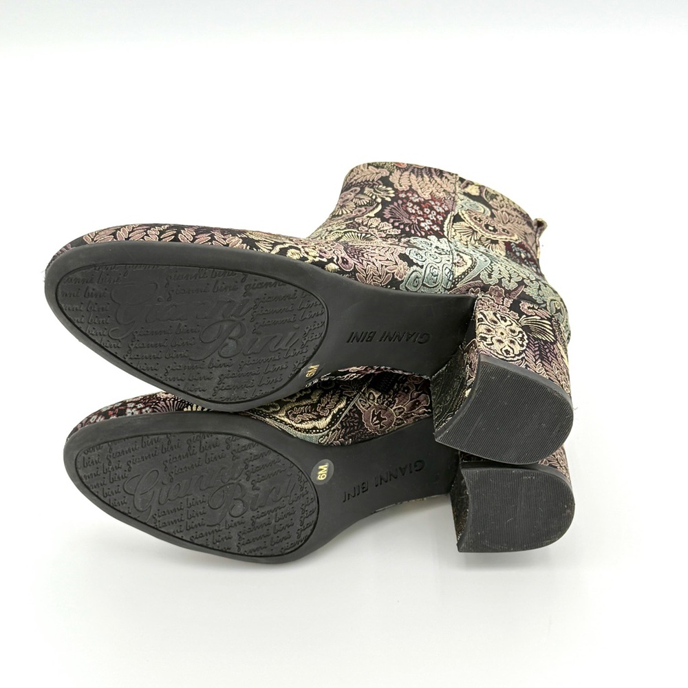 GIANNI BINI Jaydennn Women Sz 6 Brocade Fabric Block Heel Zip Victorian Booties - Picture 6 of 7
